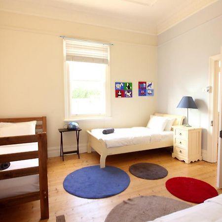 Windermere Fitzroy, 3 Bedroom, Edinburgh Gardens 350m - Rejuvenate Stays Melbourne Buitenkant foto